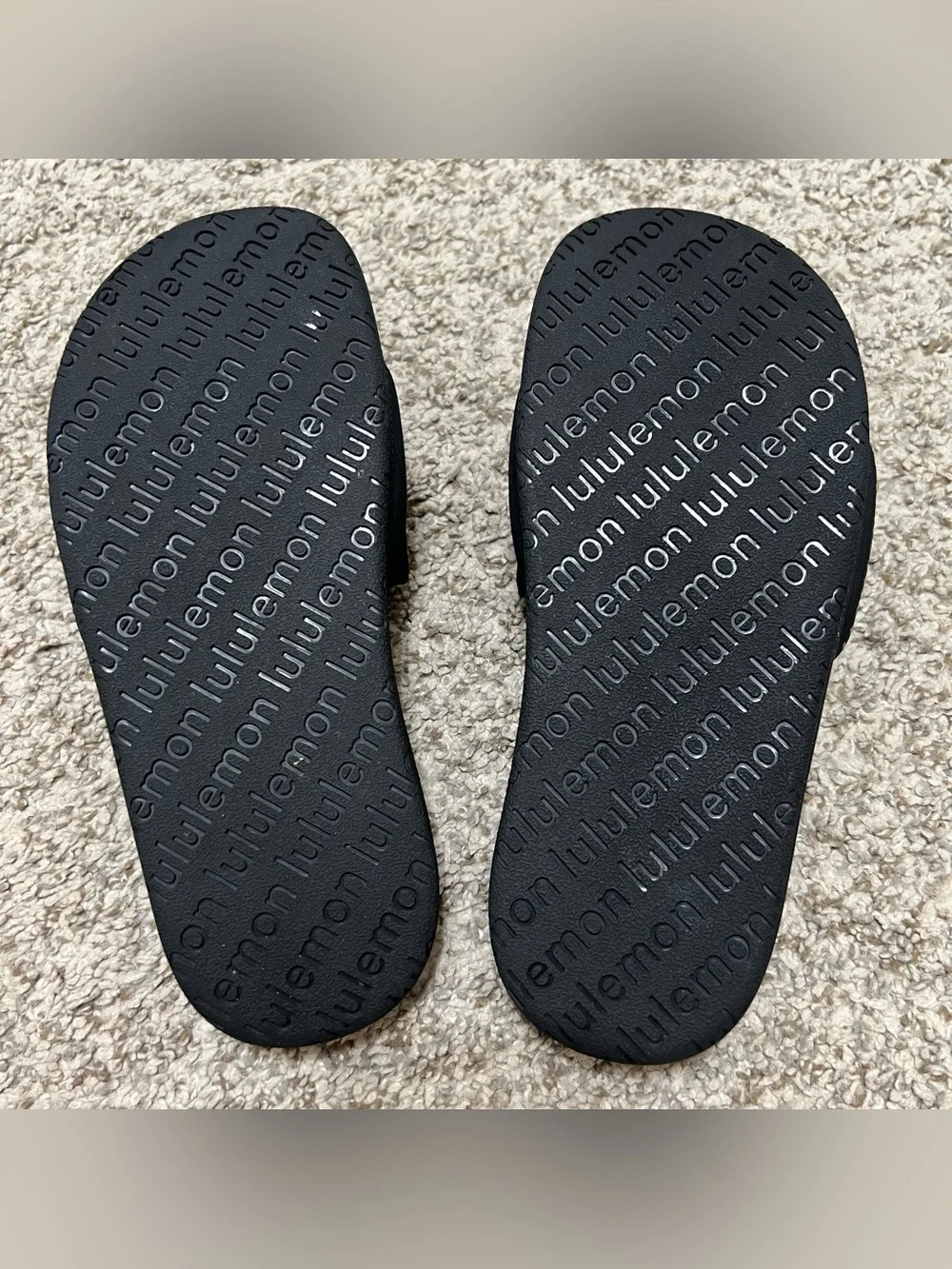 Lululemon Women’s Restfeel Slide Black Size 5